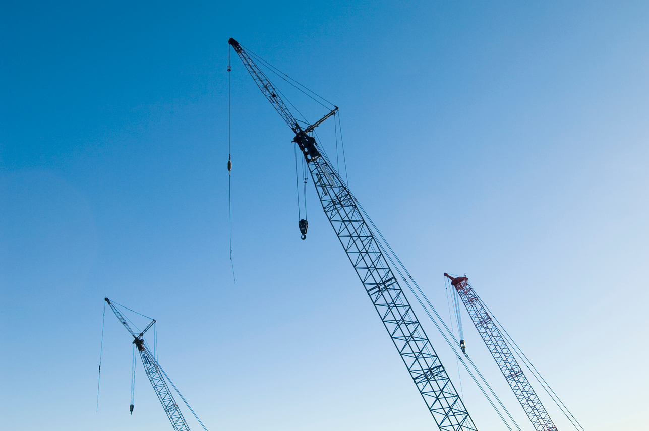Worksite Cranes